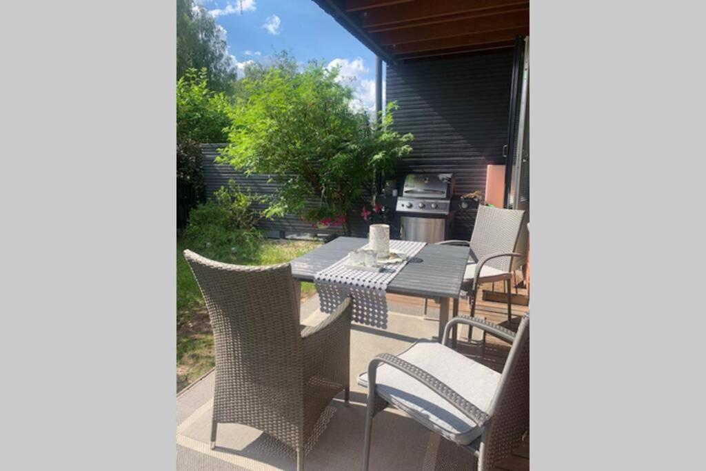 Apartament Luxus House With Sauna Nearby Airport Vantaa Zewnętrze zdjęcie